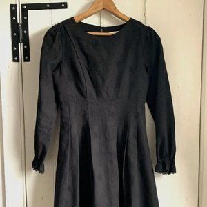 Size Small Black Simple Retro Dress EXCELLENT condition